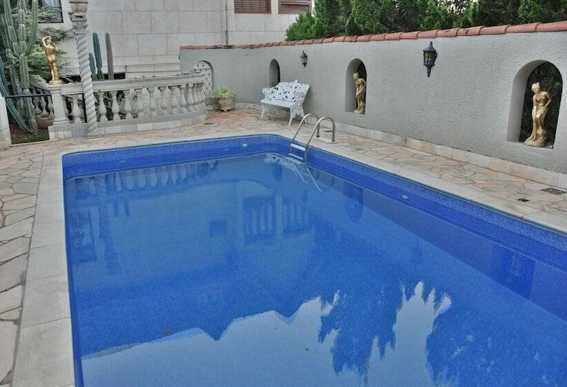 Pension (Hôtel basse catégorie) Pousada Estalagem De Brotas