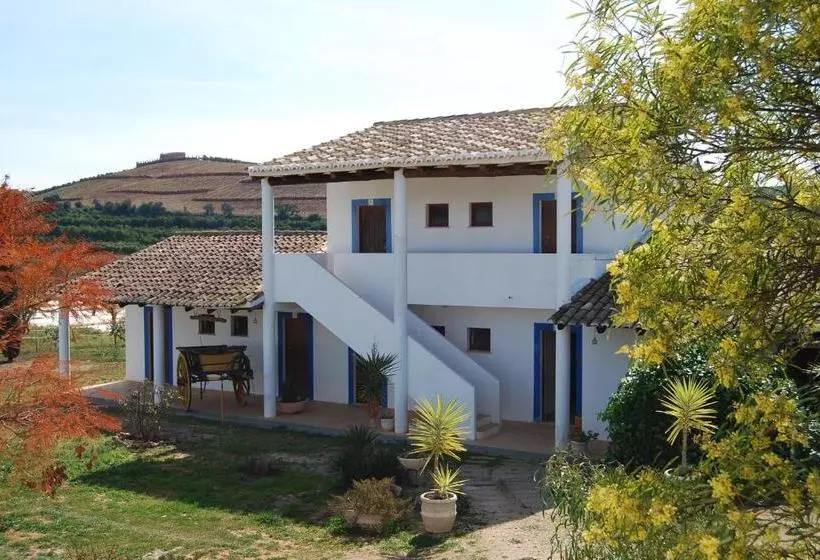 Pensão Quinta Do Rio Country Inn