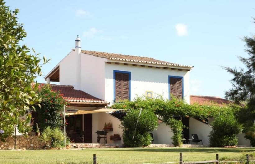 پانسیون Quinta Do Rio Country Inn