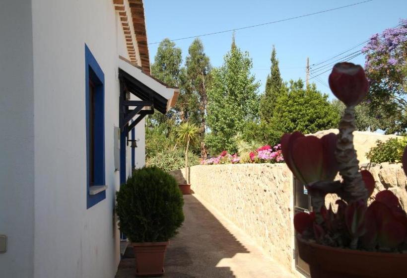 پانسیون Quinta Do Rio Country Inn