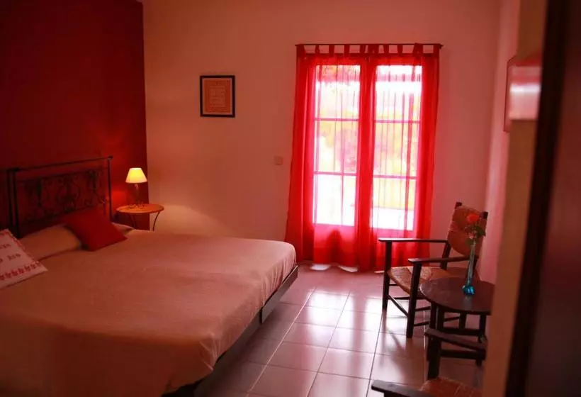 Pensão Quinta Do Rio Country Inn