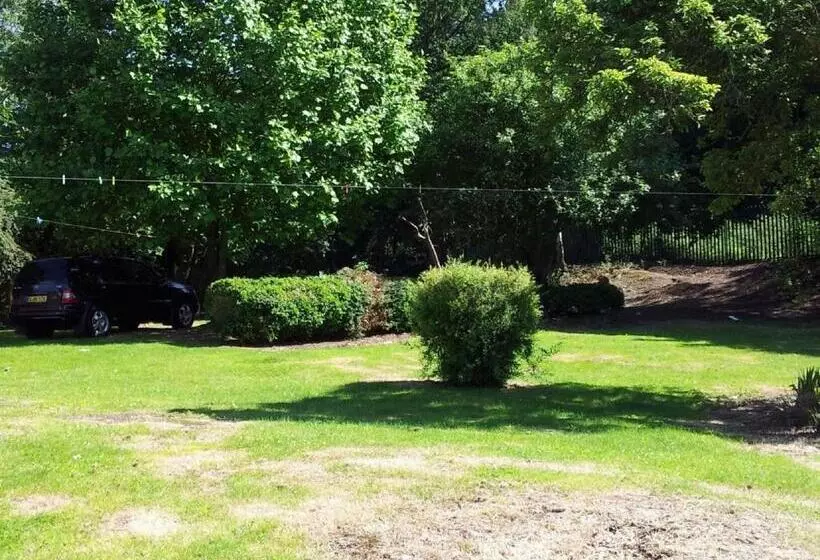 Majatalo Ruxley Rooms