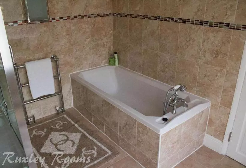 Majatalo Ruxley Rooms