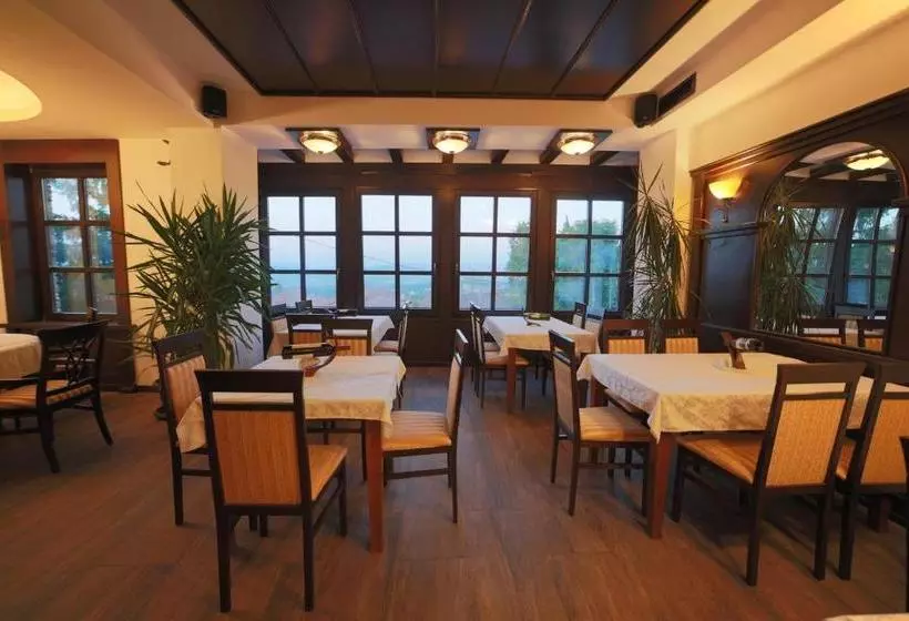 پانسیون Villa Od Alula