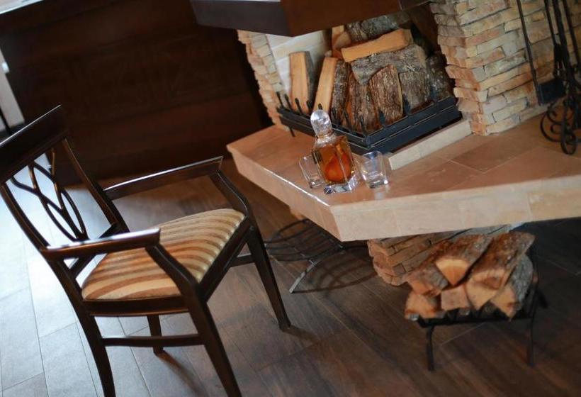 پانسیون Villa Od Alula