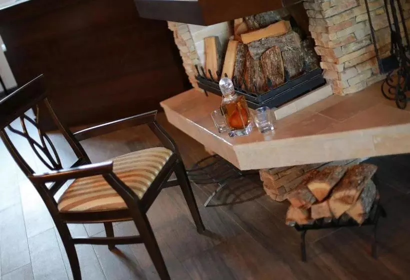 پانسیون Villa Od Alula