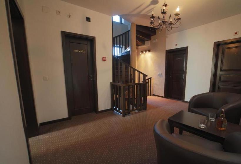 پانسیون Villa Od Alula