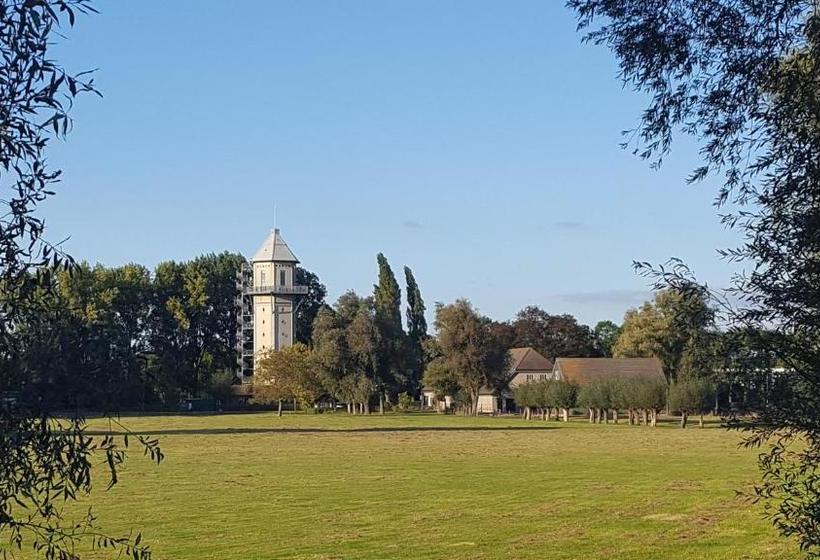 הוסטל De Watertoren