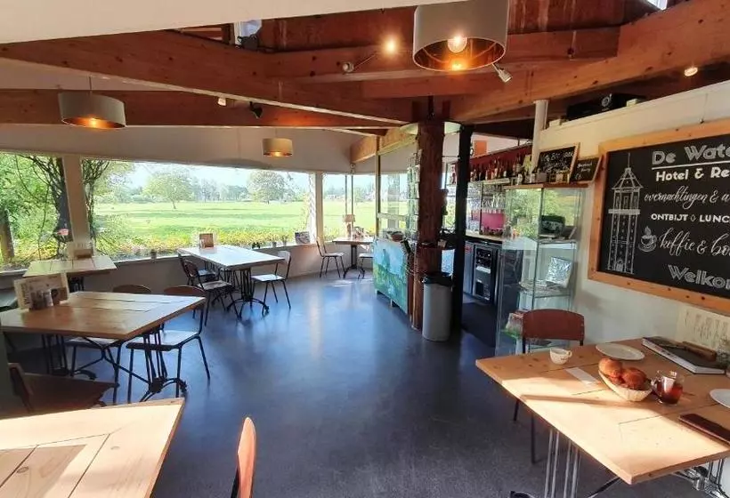 Retkeilymaja De Watertoren