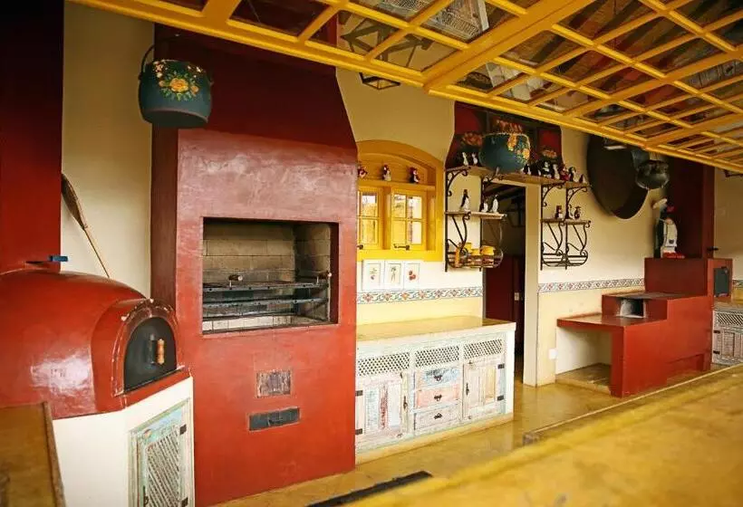 ユースホステル Villa D'ouro Pousada