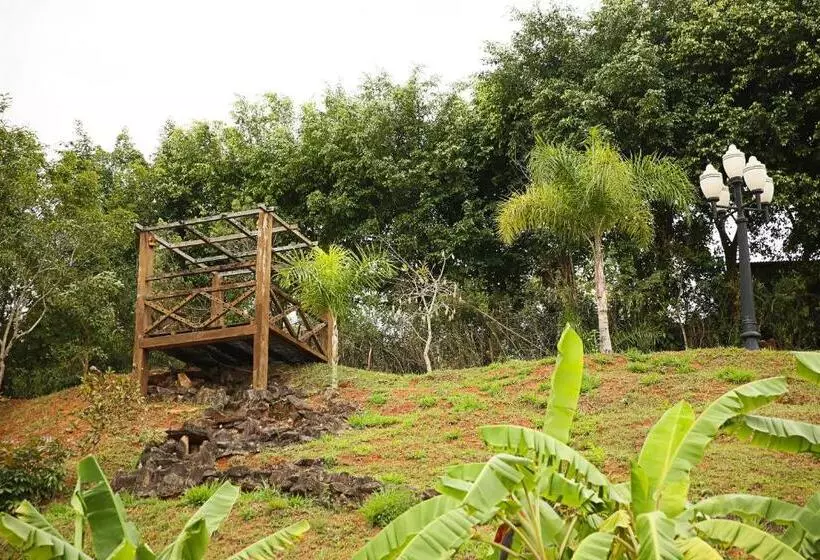 ユースホステル Villa D'ouro Pousada