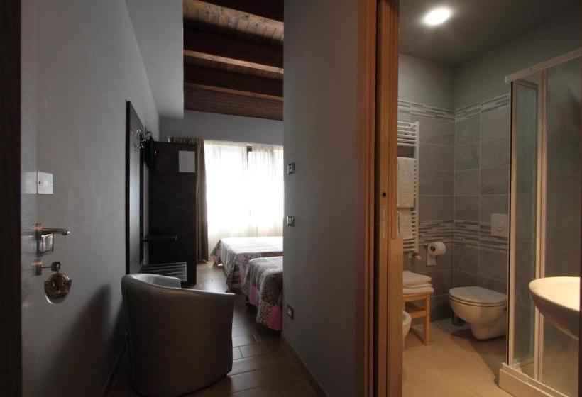 B & B La Pineta By La Capannina