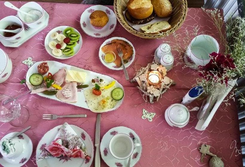 Heidetraum Pension & Ferienwohnung Arndt