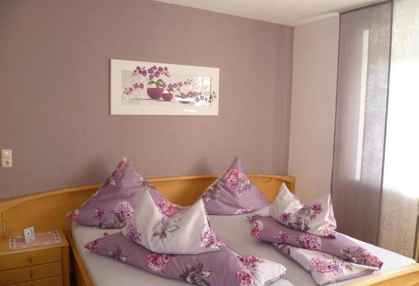 Heidetraum Pension & Ferienwohnung Arndt