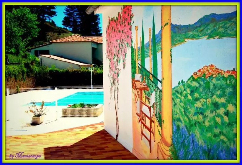 Hotelli Hôtel La Bonne Auberge