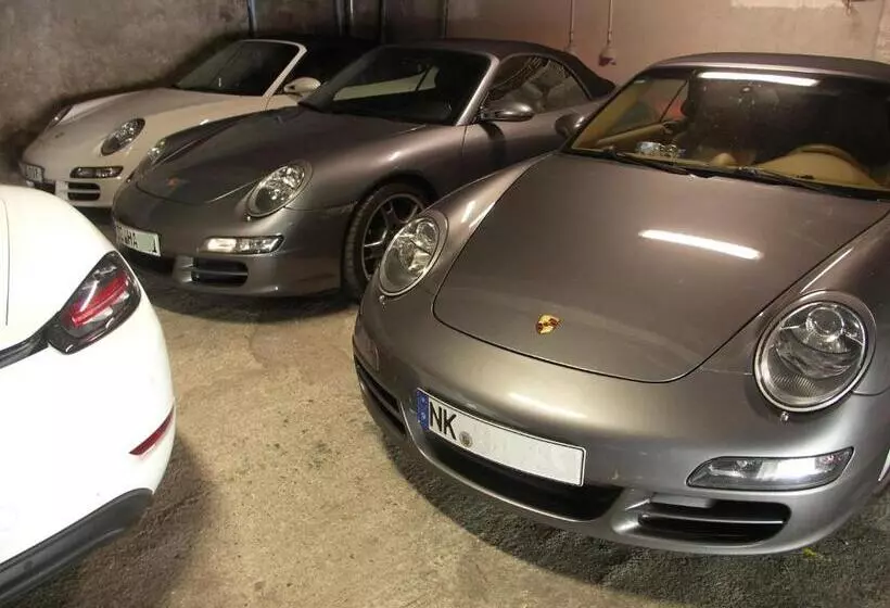 Hotelli Hôtel La Bonne Auberge