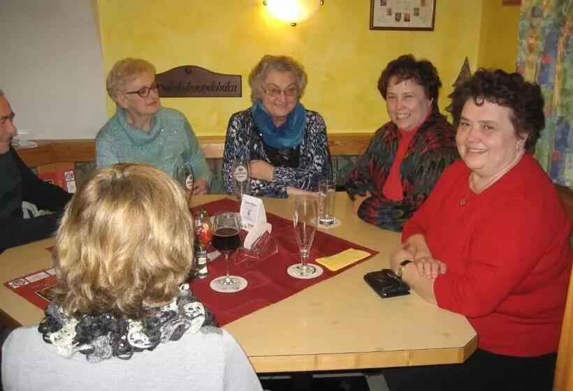 Majatalo Gasthof Maly