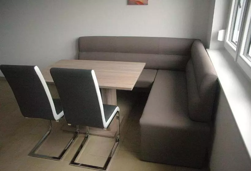 Majatalo Gasthof Maly