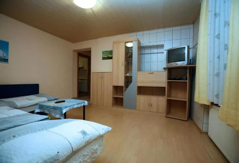 Majatalo Gasthof Maly