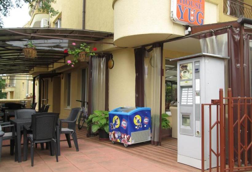 ペンション Guest House Yug