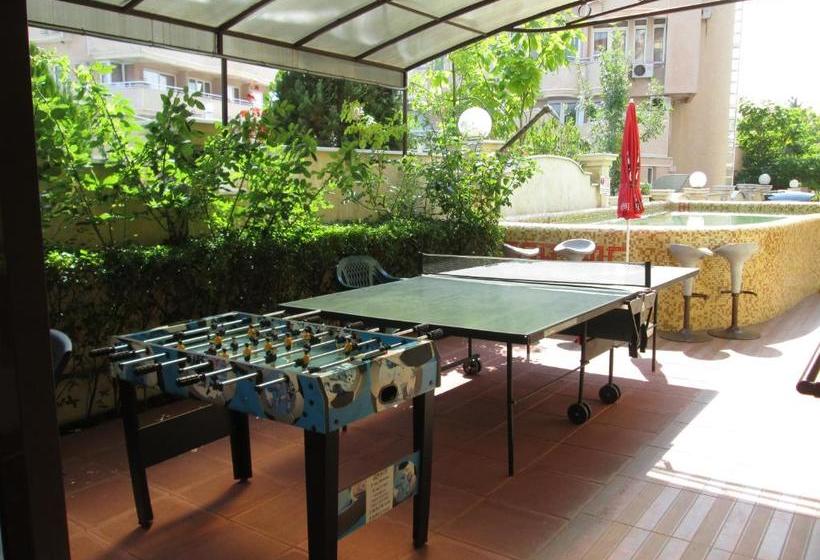 ペンション Guest House Yug