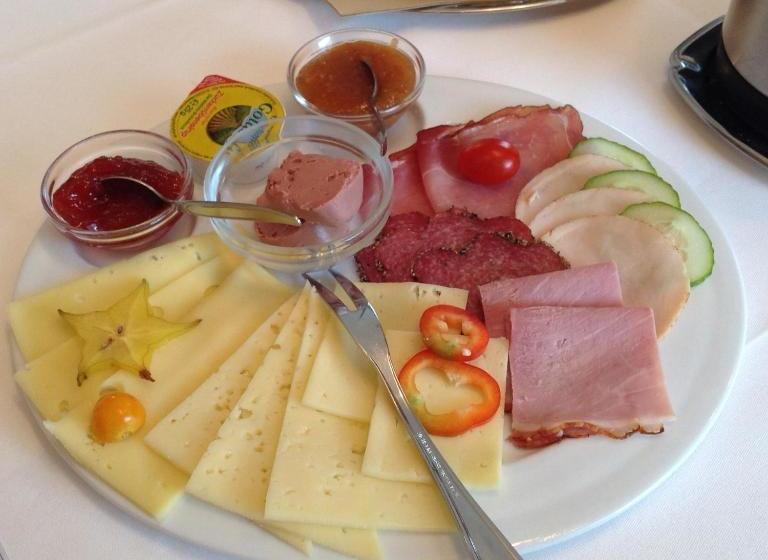 بنسيون Haus Daheim