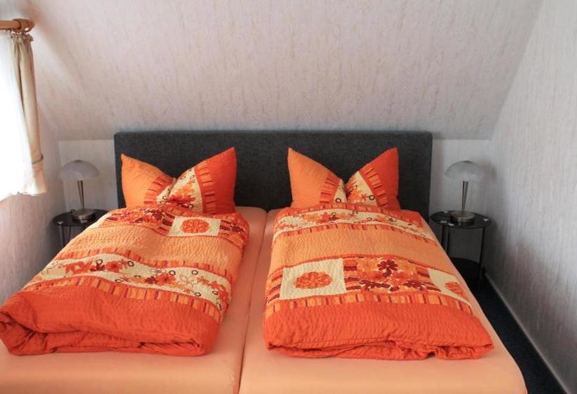 بنسيون Haus Daheim