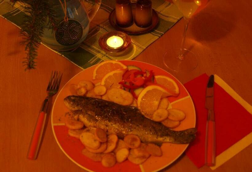 膳宿费 Penzion U Kukačků