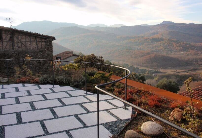 פנסיון Posada Miranda