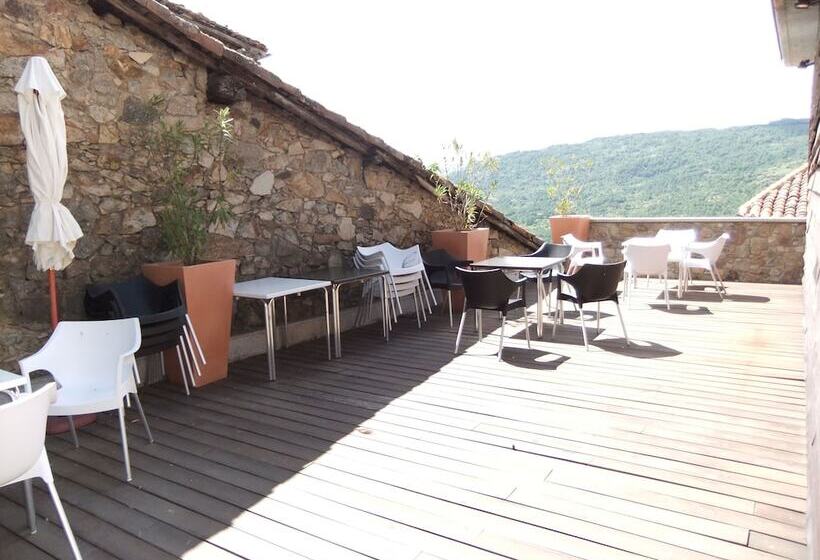 פנסיון Posada Miranda