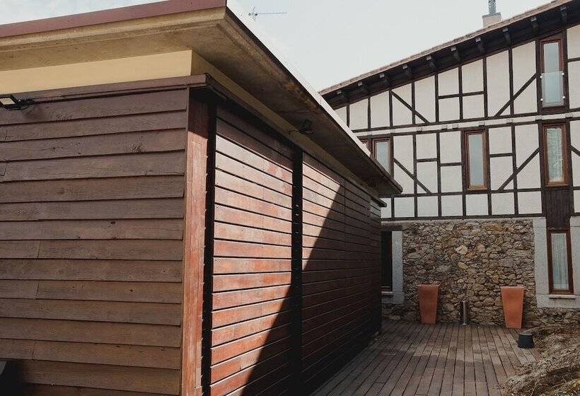 פנסיון Posada Miranda