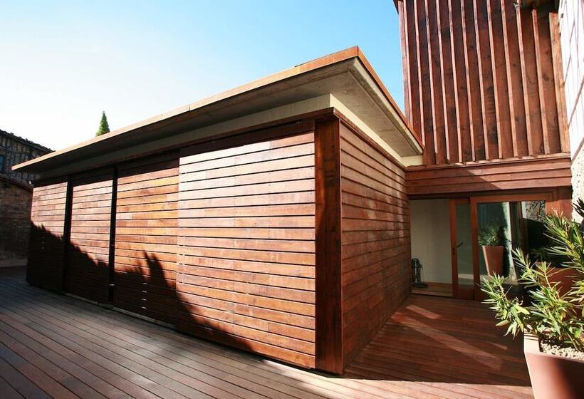 פנסיון Posada Miranda