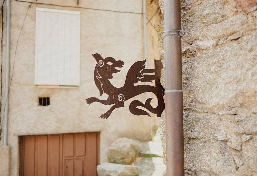 פנסיון Posada Miranda