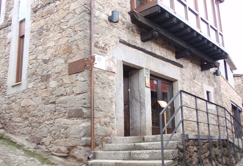 פנסיון Posada Miranda