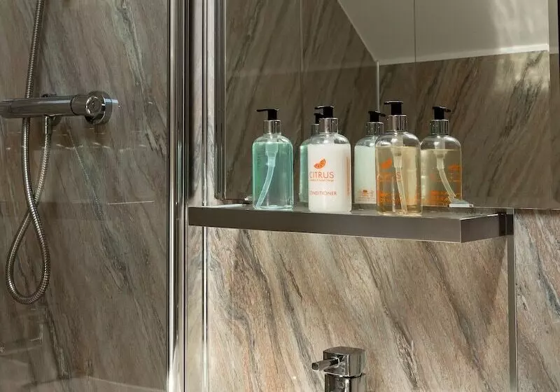 Majatalo The Waterfront