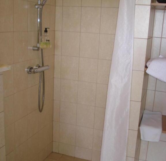 پانسیون Vinland Guesthouse