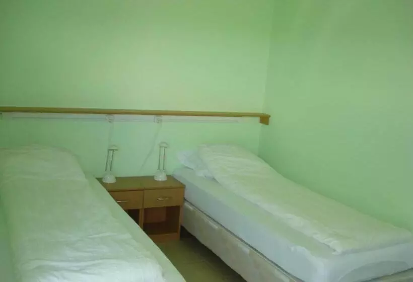 پانسیون Vinland Guesthouse