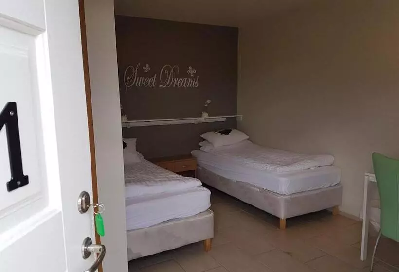 پانسیون Vinland Guesthouse