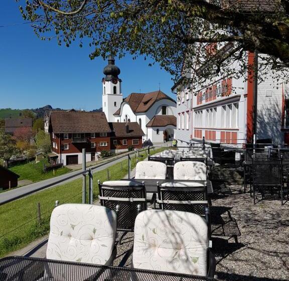 הוסטל Gasthaus Bären Schlatt