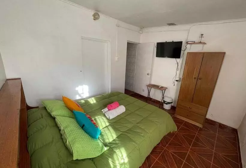 هاستل Hostal Las Kañas