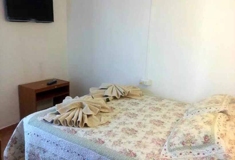 هاستل Hostal Las Kañas
