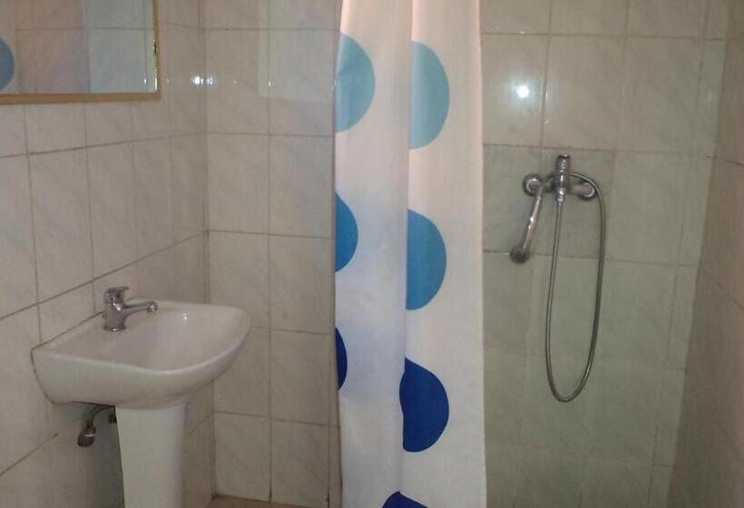 הוסטל Hostal Las Kañas