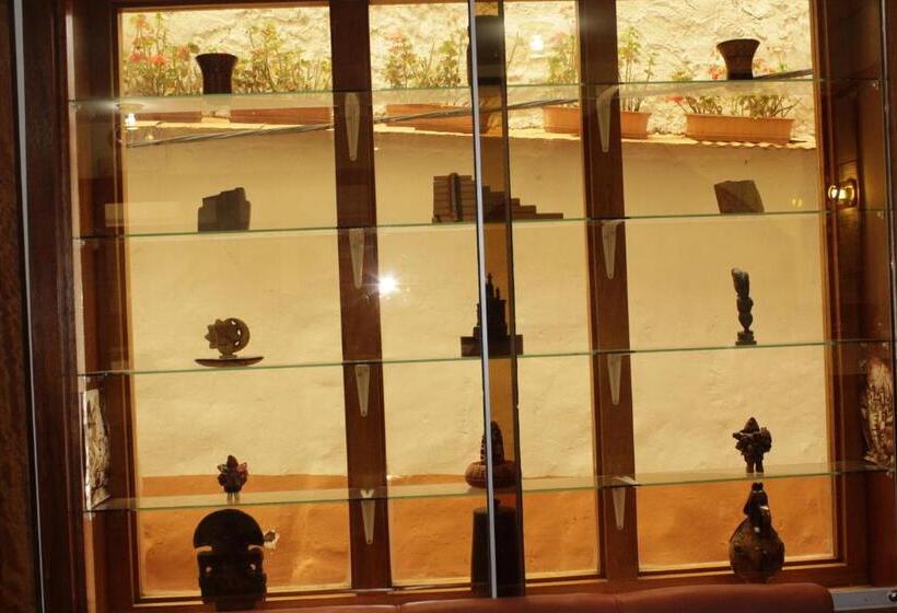 ユースホステル Picol Hostal