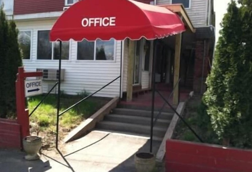 ユースホステル Waterford Inn