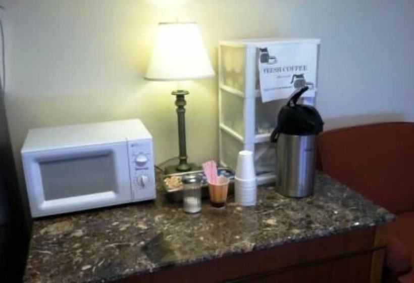 ユースホステル Waterford Inn