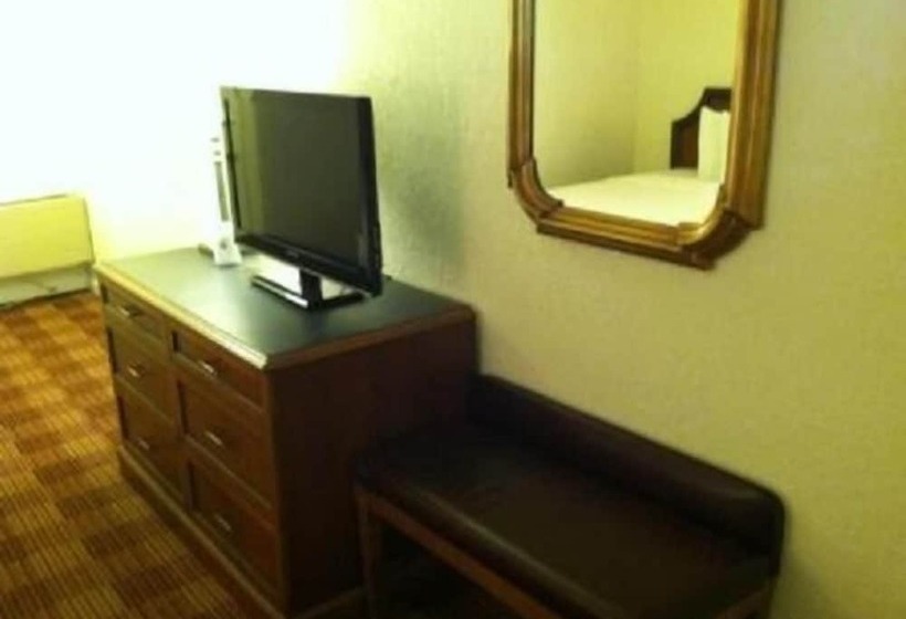 ユースホステル Waterford Inn