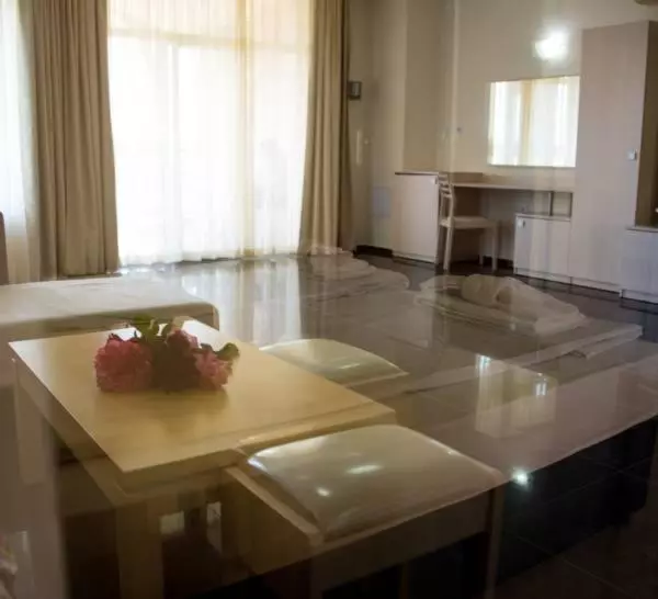 Apart Hotel Apolonia Palace