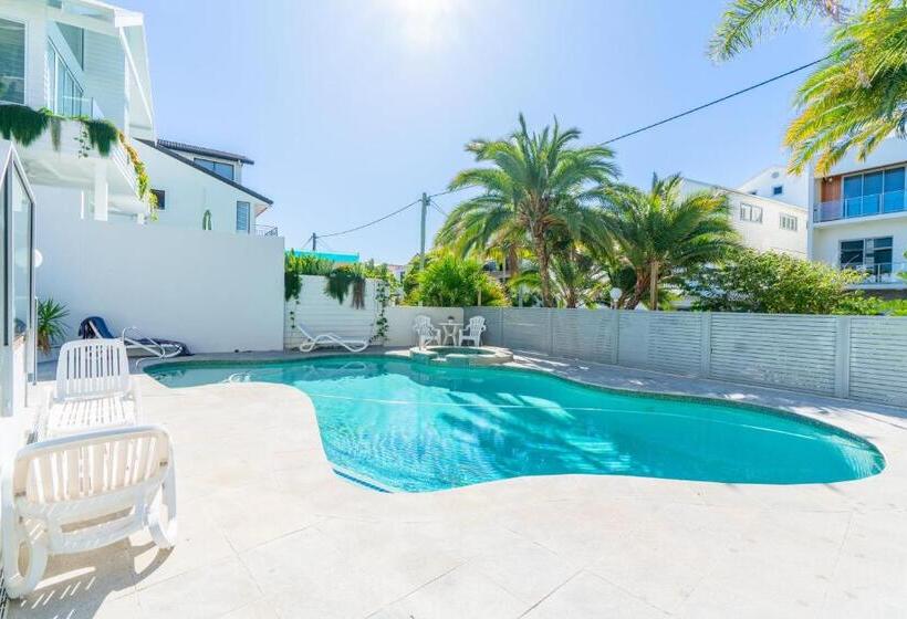 Beach Palms Holiday Apartments