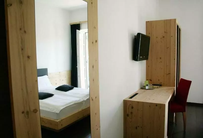 Hotelli Agriturismo Florandonole