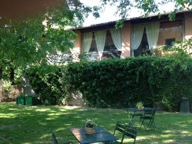 ホテル Società Agricola Le More Agriturismo La Dondina